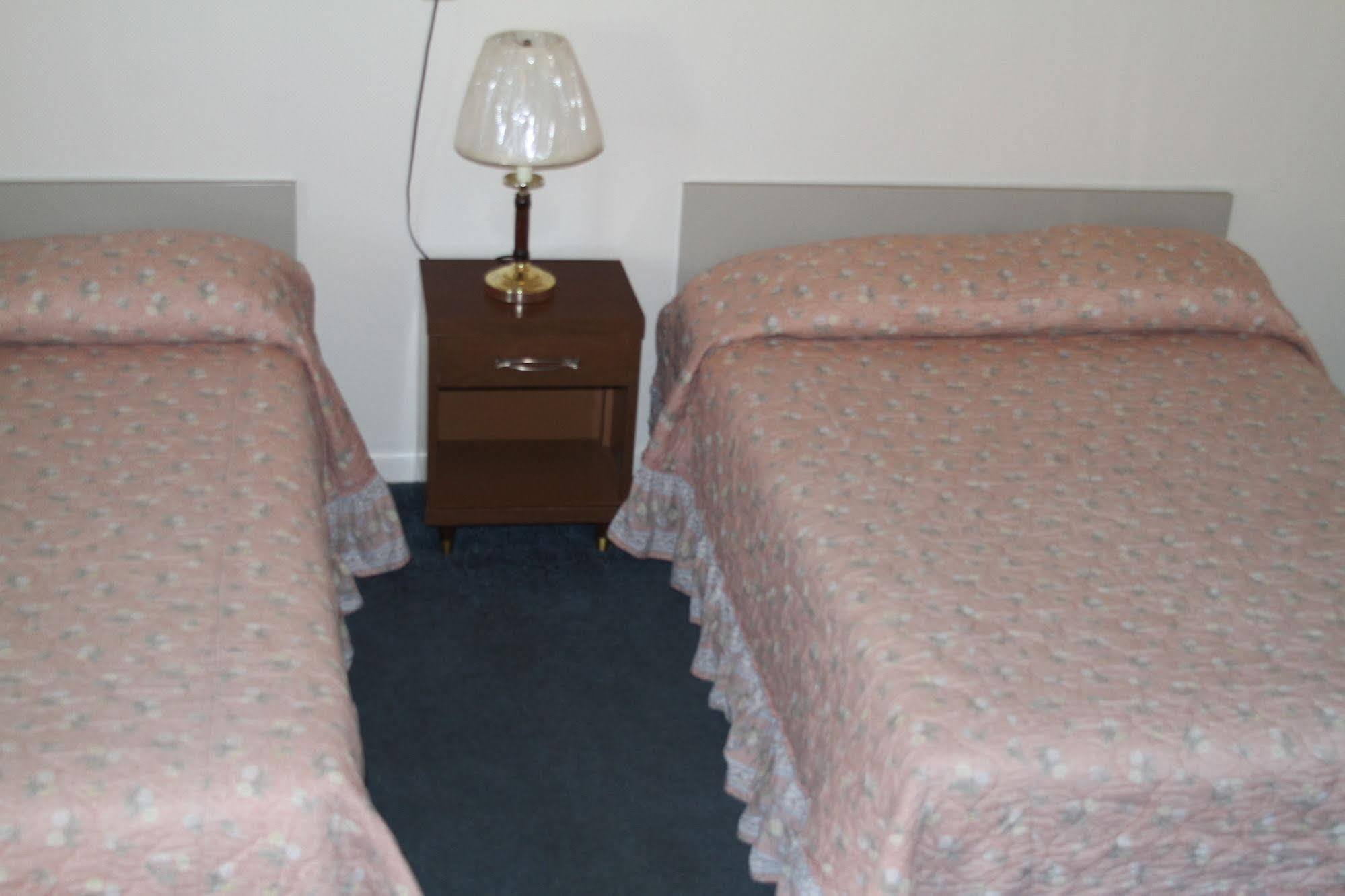 Badlands Hotel & Campground Interior Εξωτερικό φωτογραφία